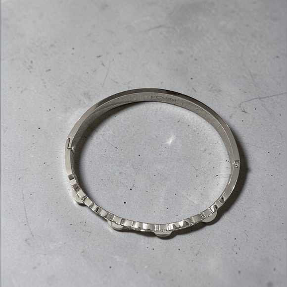 Silver Emblem Bangle - Picture 4 of 6
